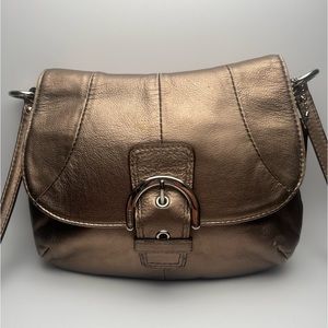 Meet your Posher, Lizzy